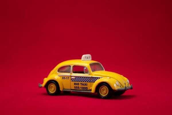 Taxi, foto Unsplash/ autor: Eric Nopanen