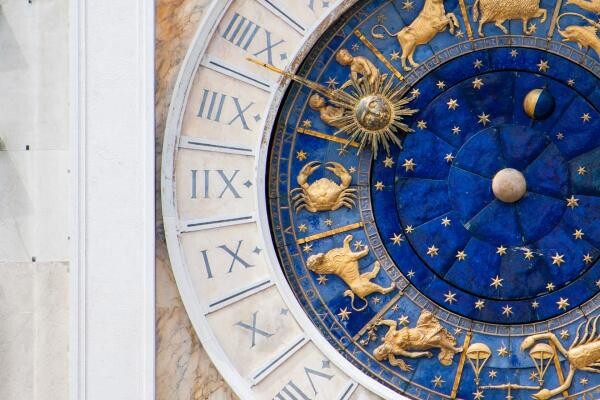 Horoscop, foto Pixabay/ autor: Paolo Trabattoni