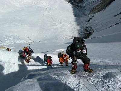 Alpinist orb a cucerit vârful Everest, sursa pixabay/ autpr David Mark