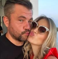 Viorel Șipoș și soția lui, sursa foto Instagram