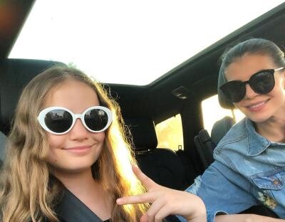 Monica Gabor și fiica ei, sursa foto Instagram