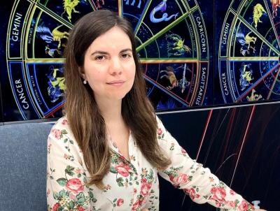 Daniela Simulescu, Astrolog DC News/ Astrosens