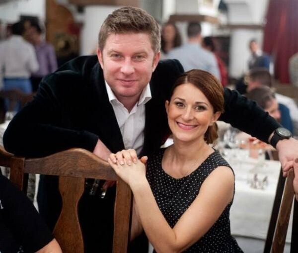 Pavel Bartos și sotia sa, foto Facebook