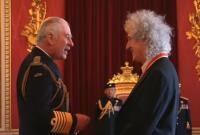 Brian May și Regele Charles, captură video YouTube